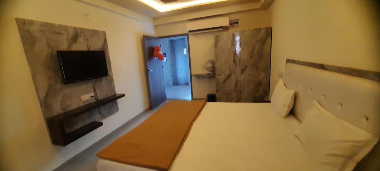 Hotel Ggc Inn Ahmedabad Eksteriør billede