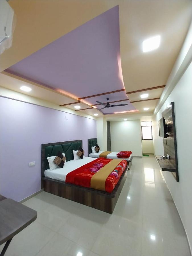 Hotel Ggc Inn Ahmedabad Eksteriør billede
