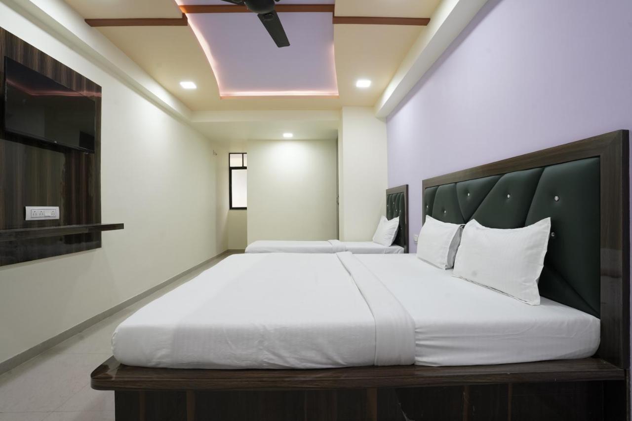 Hotel Ggc Inn Ahmedabad Eksteriør billede